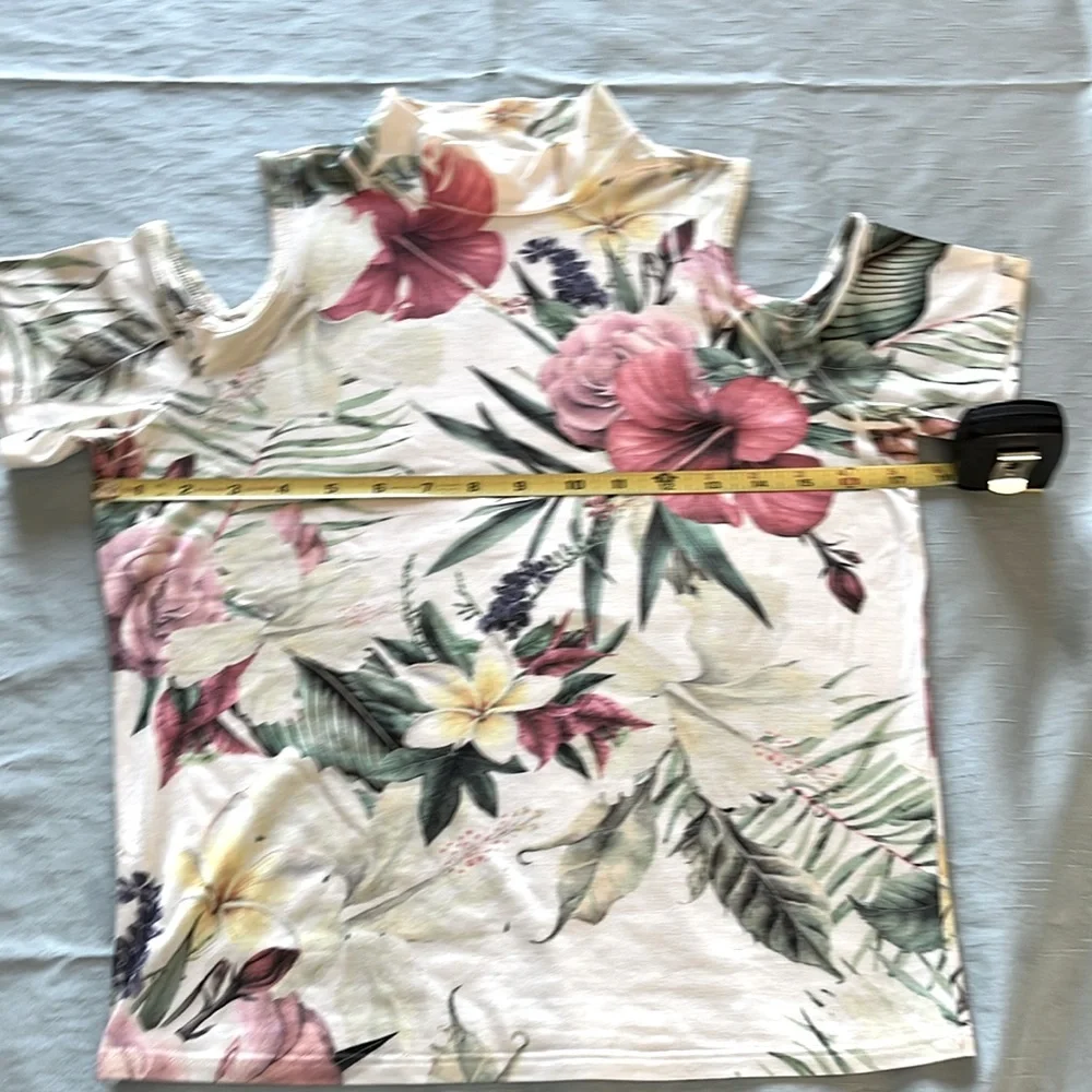 Gaze Floral Top Medium - Picture 5 of 7